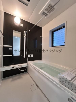 �_�ސ쌧����s�ΐ�1���ڂ̒��È�ˌ��Ă̗���