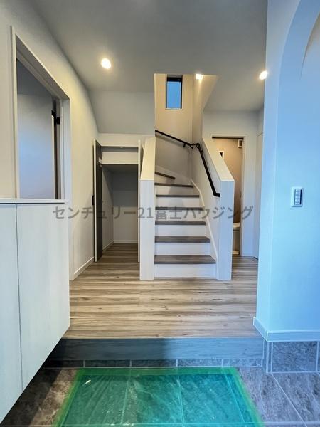 �_�ސ쌧������s�㊯���̐V�z��ˌ��Ă̌���