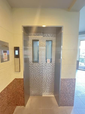 �_�ސ쌧������s�l�V�� 438-2�̒��Ã}���V�����̂��̑����p��