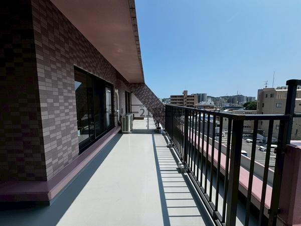 �_�ސ쌧����s�勘1���ڂ̒��Ã}���V�����̃o���R�j�[