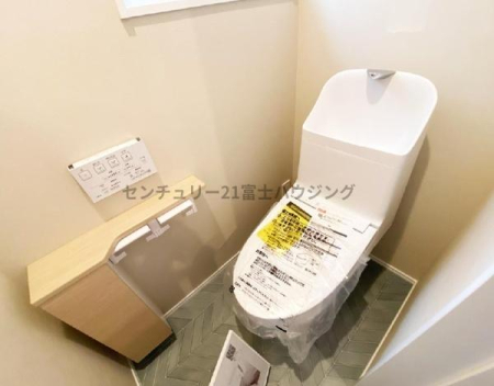 �_�ސ쌧������s����3���ڂ̐V�z��ˌ��Ẵg�C��