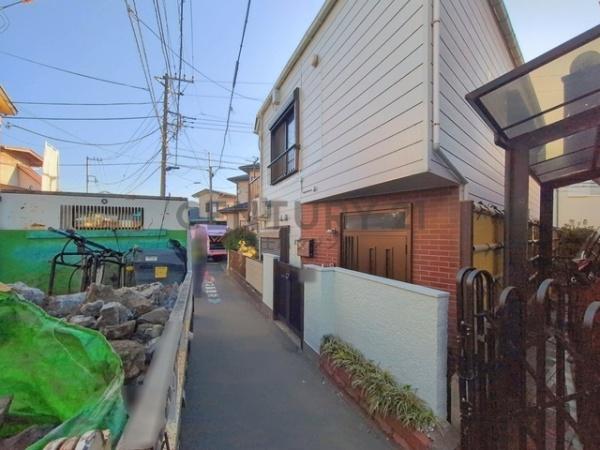 �_�ސ쌧����s�ғ�1���ڂ̐V�z��ˌ��Ă̂��̑����n