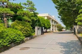 �_�ސ쌧���ˎs���Β��̒��Ã}���V�����̎��ӊ�