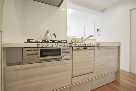 �_�ސ쌧����s�Ó��1���ڂ̒��Ã}���V�����̃L�b�`��