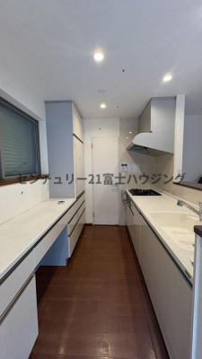 �_�ސ쌧������s�H��1���ڂ̒��È�ˌ��ẴL�b�`��