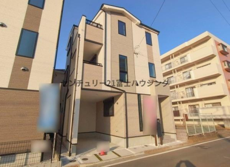 �_�ސ쌧����s�Ó��4���ڂ̐V�z��ˌ��Ă̌��n�O�ώʐ^