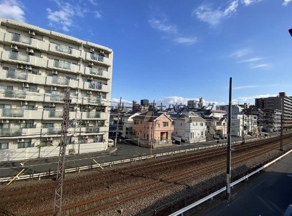 �_�ސ쌧����s�Ó��4���ڂ̐V�z��ˌ��Ă̏Z�˂���̒��]�ʐ^