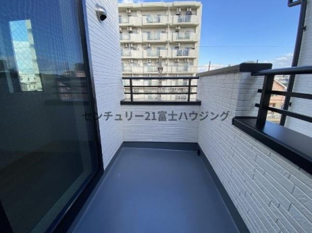 �_�ސ쌧����s�Ó��4���ڂ̐V�z��ˌ��Ẵo���R�j�[