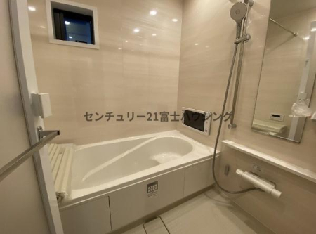 �_�ސ쌧����s�Ó��4���ڂ̐V�z��ˌ��Ă̗���