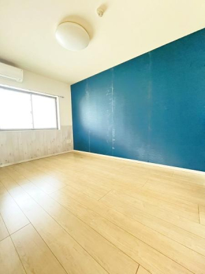 �_�ސ쌧����s���̒��Ã}���V�����̐Q��