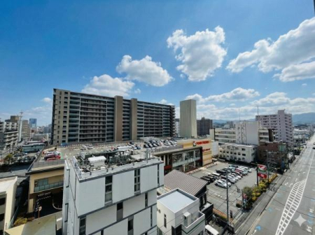 �_�ސ쌧���؎s�h��1���ڂ̒��Ã}���V�����̏Z�˂���̒��]�ʐ^