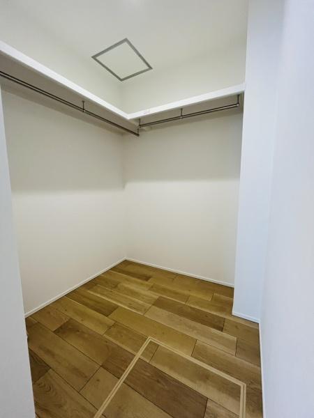 �_�ސ쌧������s����1���ڂ̐V�z��ˌ��Ă̎��[