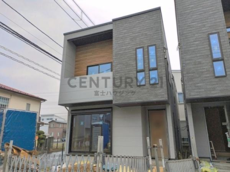 �_�ސ쌧������s�l�V���̐V�z��ˌ��Ă̌��n�O�ώʐ^