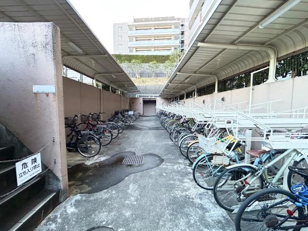 �_�ސ쌧����s�P�s��1���ڂ̒��Ã}���V�����̂��̑����p��