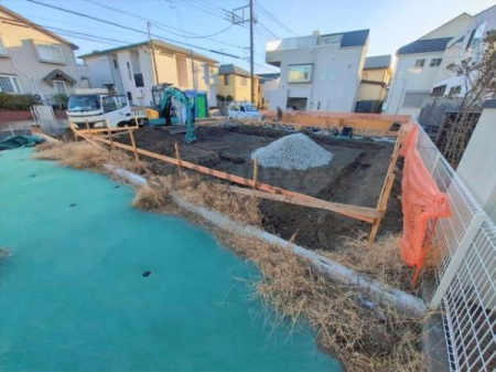 �_�ސ쌧����s����������2���ڂ̐V�z��ˌ��Ă̌��n�O�ώʐ^