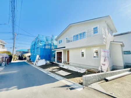 �_�ސ쌧����s�ғ����C��1���ڂ̐V�z��ˌ��Ă̑O�ʓ��H�܂ތ��n�ʐ^