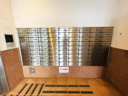 �_�ސ쌧������s���v�ۂ̒��Ã}���V�����̃G���g�����X