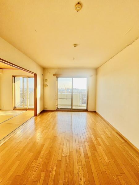 �_�ސ쌧������s���v�ۂ̒��Ã}���V�����̃��r���O