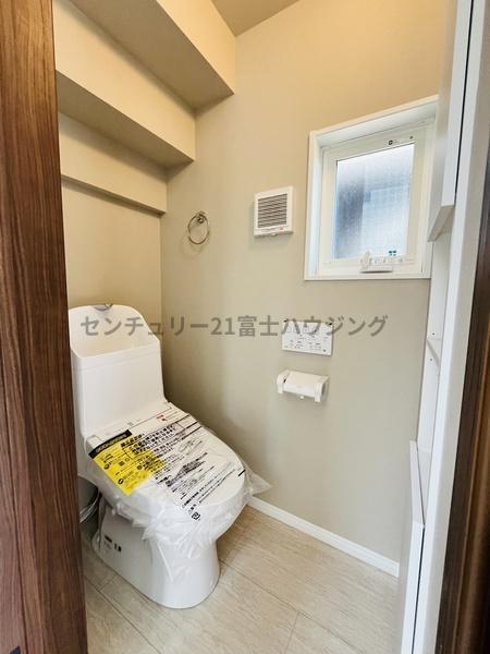 �_�ސ쌧������s��̐V�z��ˌ��Ẵg�C��