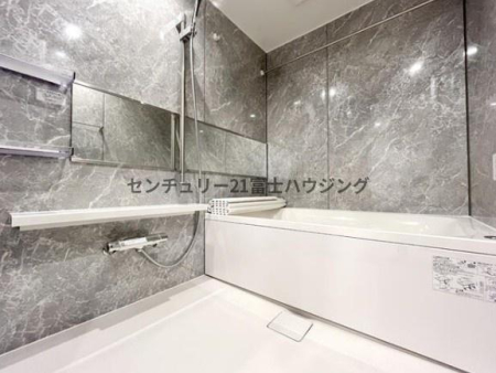 �_�ސ쌧������s���h 396�̒��Ã}���V�����̗���