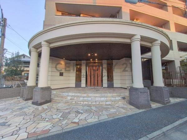 �_�ސ쌧����s�{��3���ڂ̒��Ã}���V�����̃G���g�����X