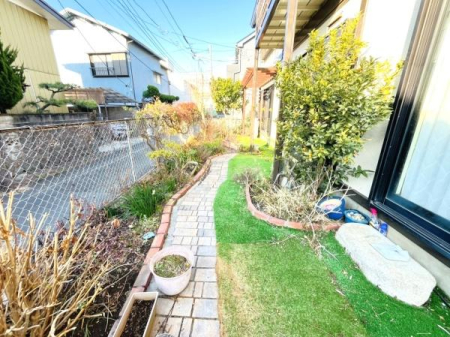 �_�ސ쌧������s���Q2���ڂ̓y�n�̂��̑����n