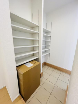 �_�ސ쌧������s����2���ڂ̐V�z��ˌ��Ă̎��[