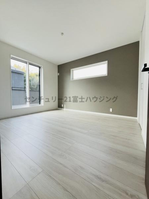 �_�ސ쌧������s��̐V�z��ˌ��Ă̗m��