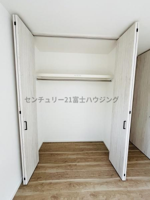 �_�ސ쌧������s��̐V�z��ˌ��Ă̎��[