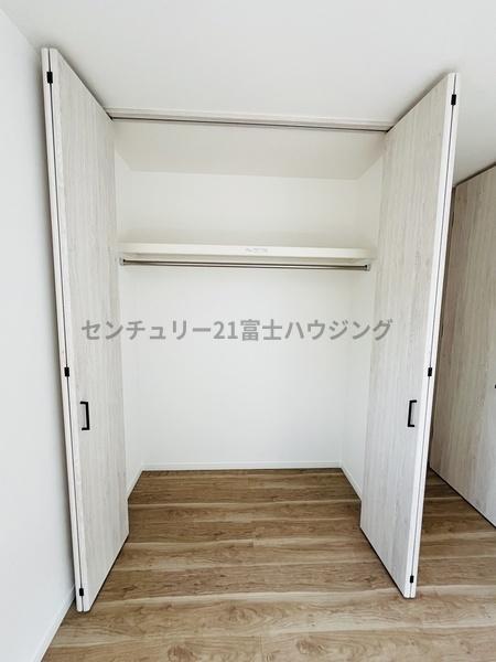 �_�ސ쌧������s��̐V�z��ˌ��Ă̎��[