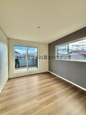 �_�ސ쌧������s��̐V�z��ˌ��Ă̗m��