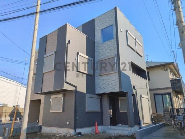 �_�ސ쌧������s�����̐V�z��ˌ��Ă̌��n�O�ώʐ^