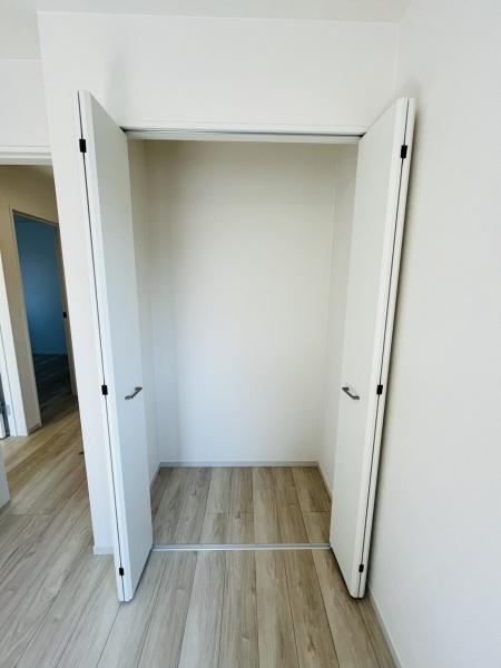 �_�ސ쌧������s���6���ڂ̐V�z��ˌ��Ă̎��[