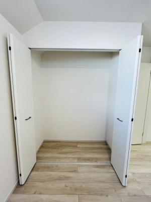 �_�ސ쌧������s���6���ڂ̐V�z��ˌ��Ă̎��[