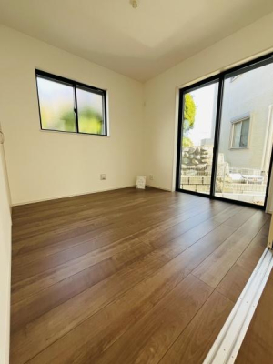 �_�ސ쌧������s�ԉH���̐V�z��ˌ��Ă̗m��