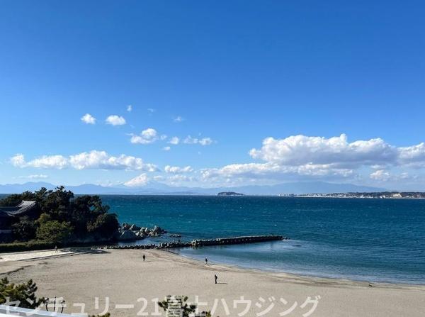 �_�ސ쌧�O�Y�S�t�R���x���̒��Ã}���V�����̏Z�˂���̒��]�ʐ^