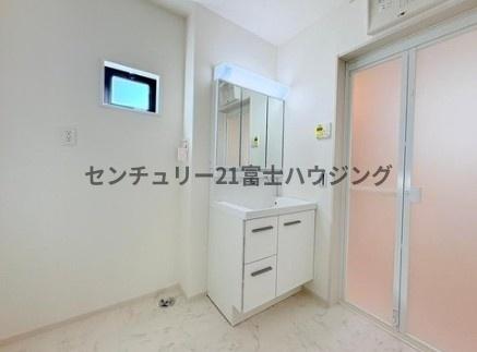 �_�ސ쌧����s�勘�̐V�z��ˌ��Ă̐��ʑ�E���ʏ�