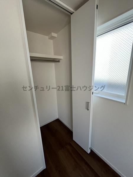 �_�ސ쌧������s�����u1���ڂ̐V�z��ˌ��Ă̎��[