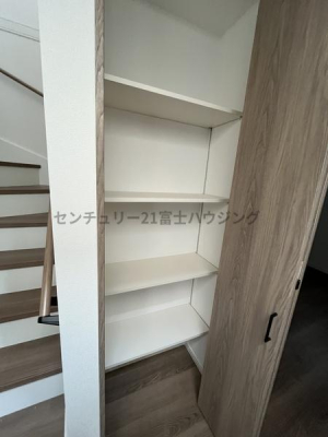 �_�ސ쌧������s�����u1���ڂ̐V�z��ˌ��Ă̎��[