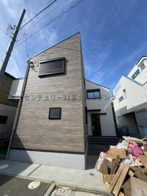 �_�ސ쌧������s�����u1���ڂ̐V�z��ˌ��Ă̌��n�O�ώʐ^