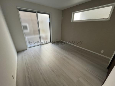 �_�ސ쌧������s�����u1���ڂ̐V�z��ˌ��Ă̗m��