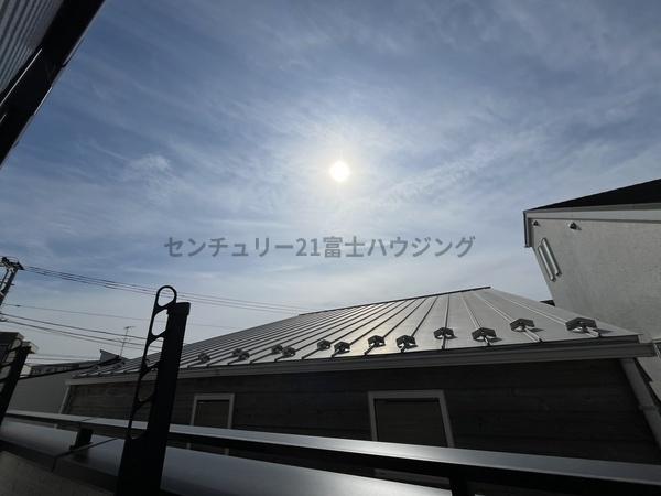 �_�ސ쌧������s�����u1���ڂ̐V�z��ˌ��Ă̏Z�˂���̒��]�ʐ^