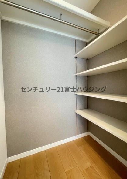 �_�ސ쌧������s�\�ԍ�3���ڂ̒��Ã}���V�����̎��[