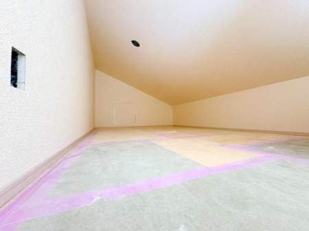 �_�ސ쌧���l�s����折���J��6���ڂ̐V�z��ˌ��Ẵ��r���O�ȊO�̋���