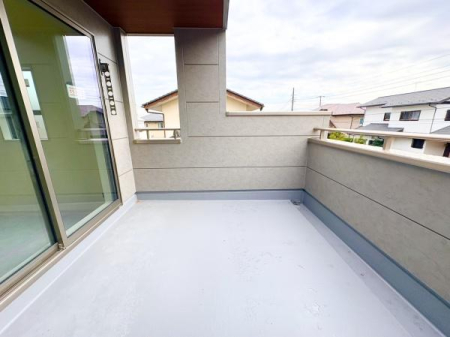 �_�ސ쌧���l�s����折���J��6���ڂ̐V�z��ˌ��Ẵo���R�j�[