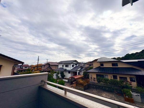 �_�ސ쌧���l�s����折���J��6���ڂ̐V�z��ˌ��Ă̏Z�˂���̒��]�ʐ^