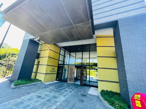 �_�ސ쌧����s���4���ڂ̒��Ã}���V�����̃G���g�����X