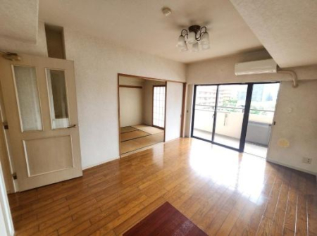 �_�ސ쌧����s�А��C��1���ڂ̒��Ã}���V�����̃��r���O