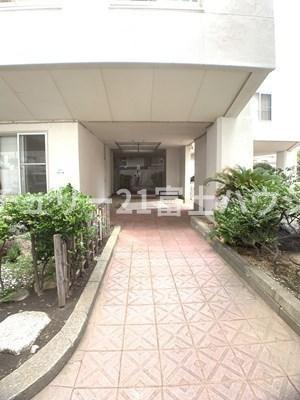 �_�ސ쌧����s�А��C��2���ڂ̒��Ã}���V�����̃G���g�����X