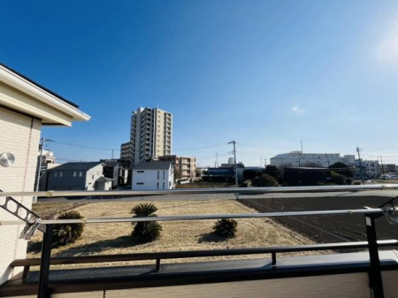 �_�ސ쌧����s�Ҋ���̒��È�ˌ��Ă̏Z�˂���̒��]�ʐ^